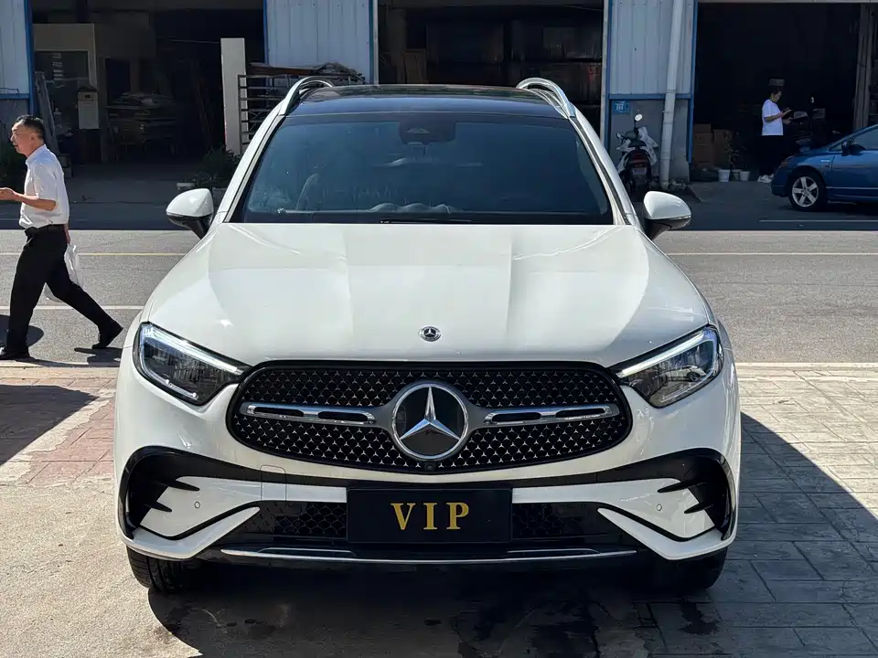 Mercedes-Benz GLC Mercedes-Benz GLC