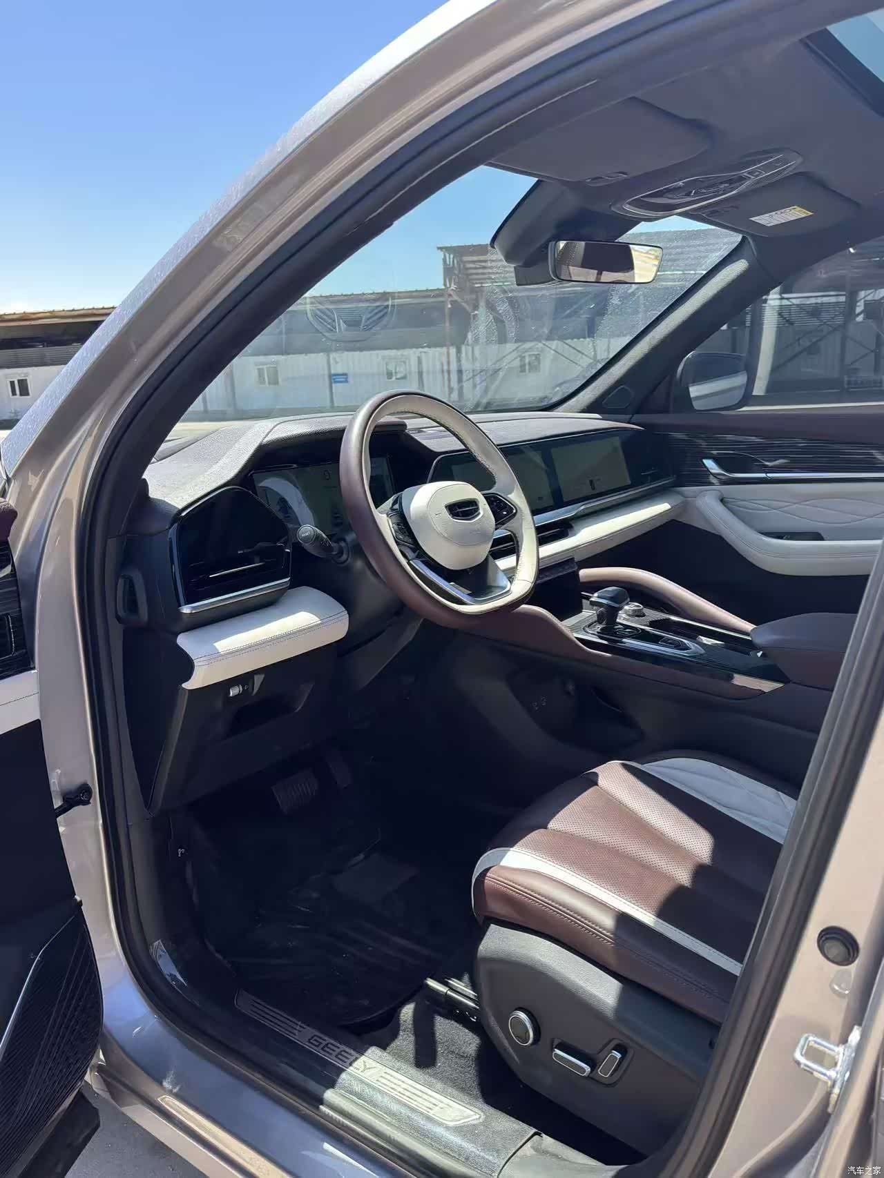 Geely Xingyue L, 2022 4