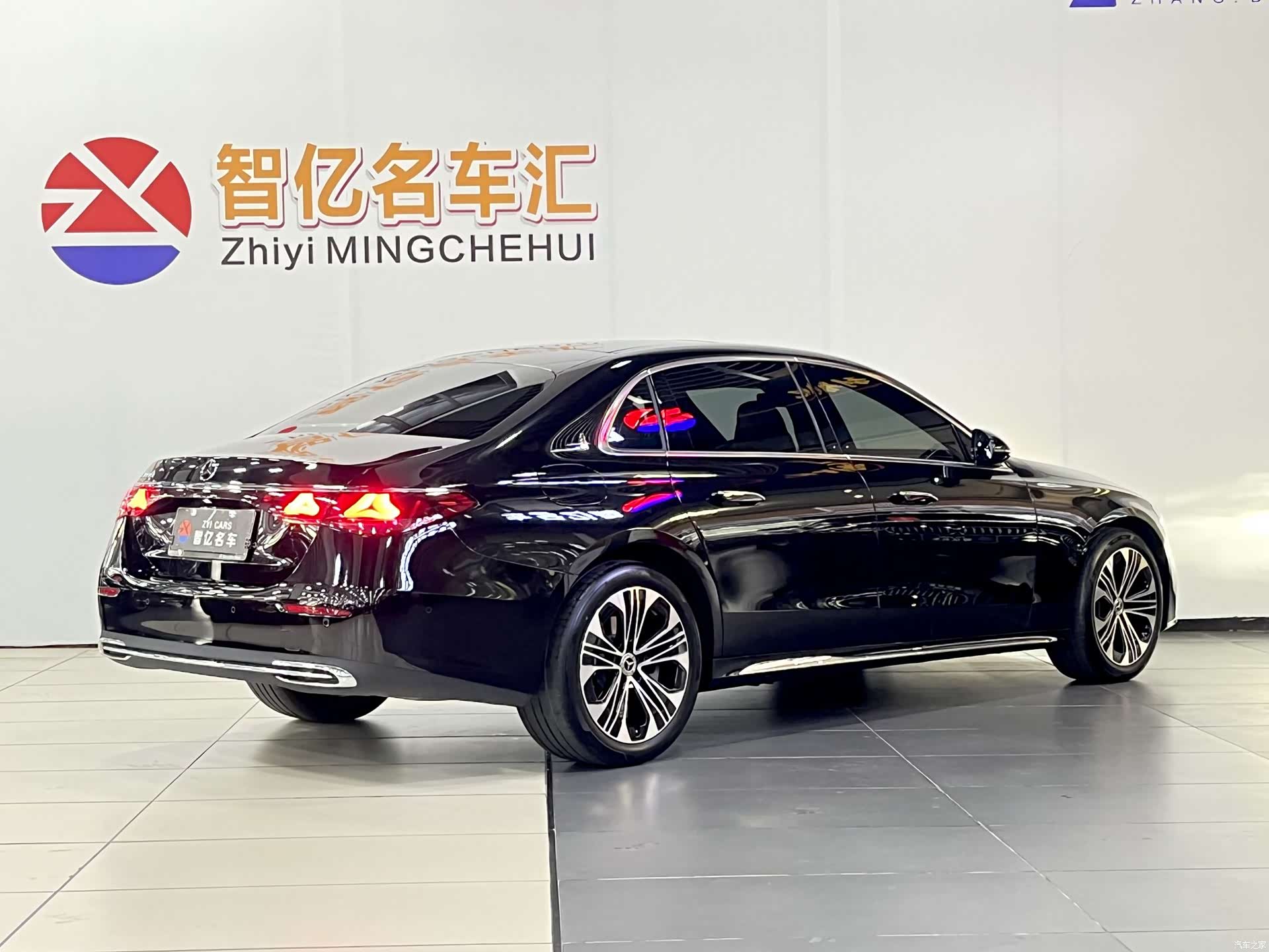 Mercedes-Benz E-Class, 2025 все фото