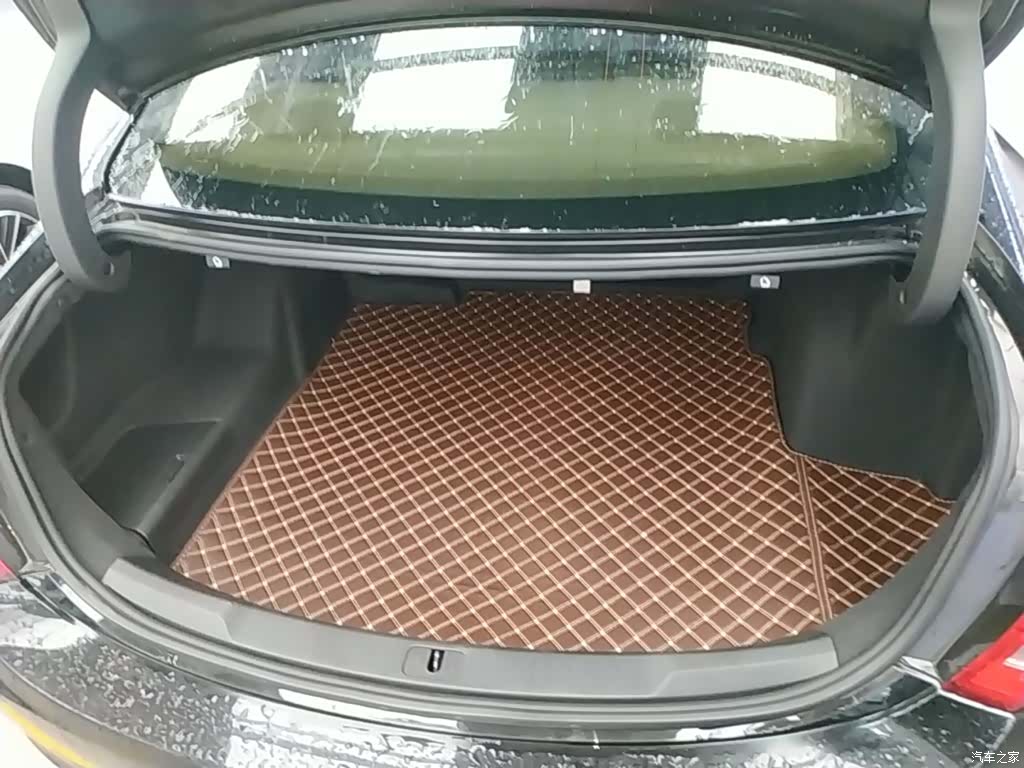 Buick LaCrosse, 2019 19