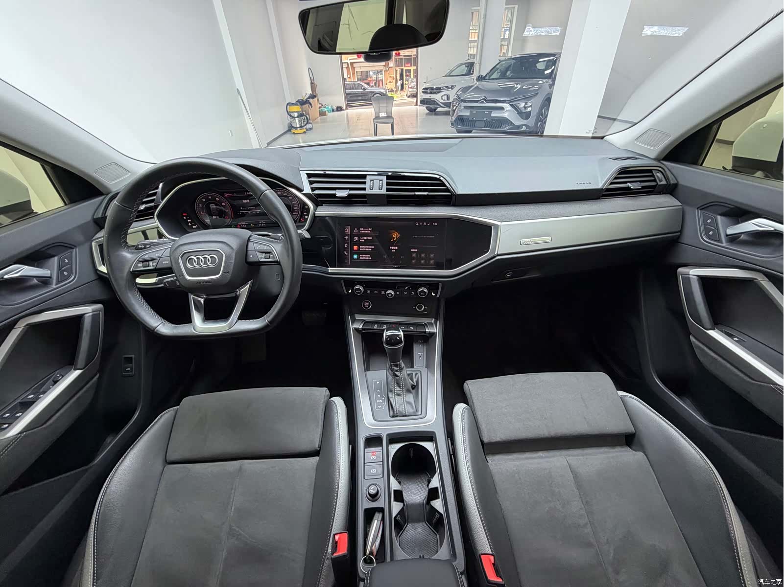 Audi Q3, 2022 15