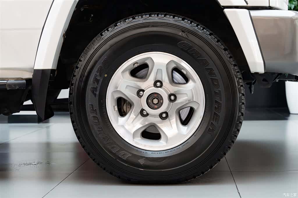 Toyota Land Cruiser, 2016 19