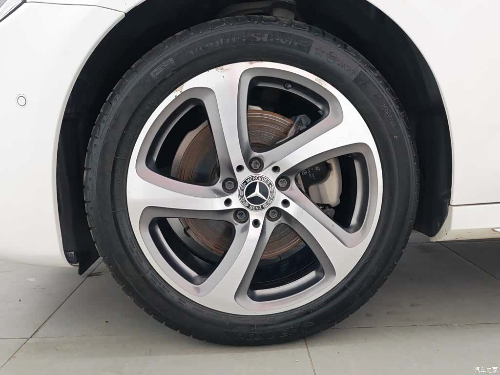Mercedes-Benz E-Class, 2018 17
