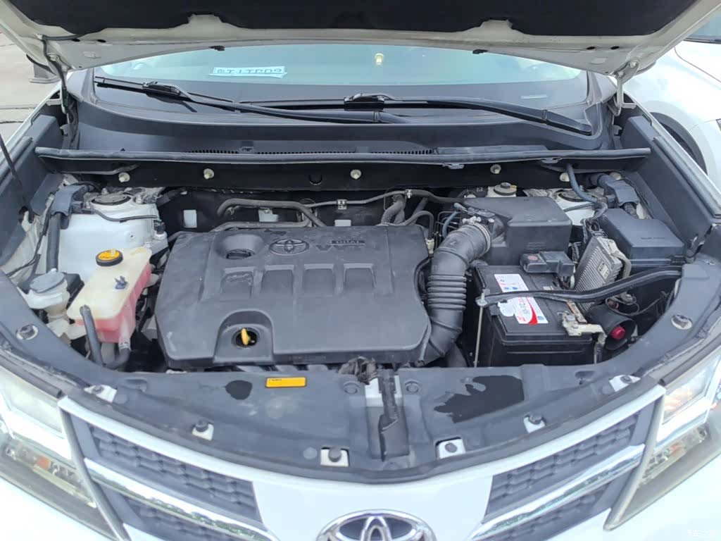 Toyota RAV4, 2015 20