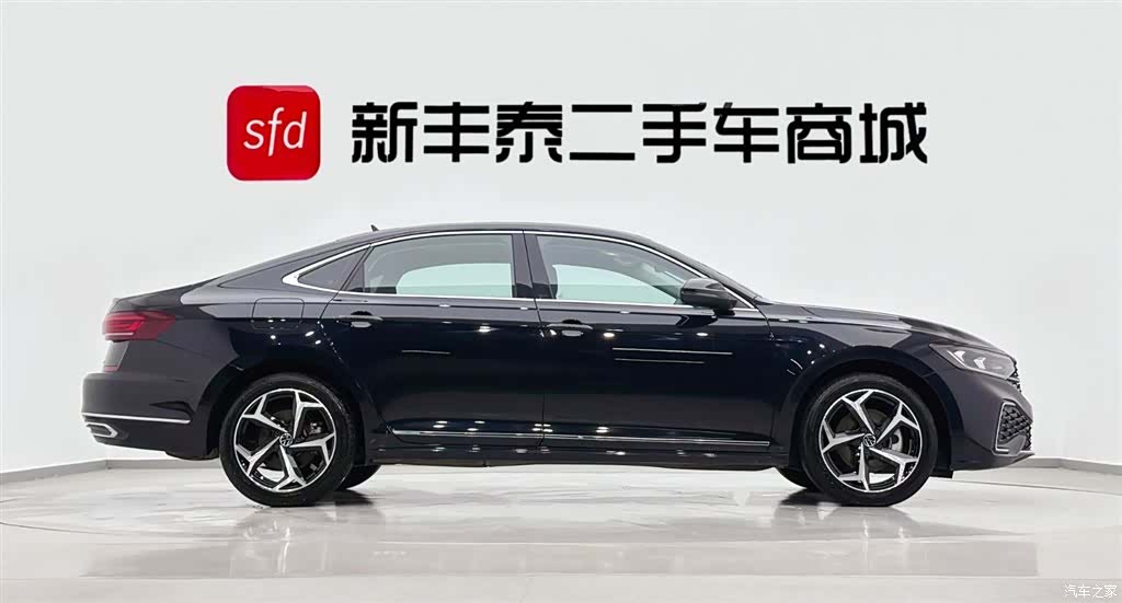 Volkswagen Passat, 2023 3