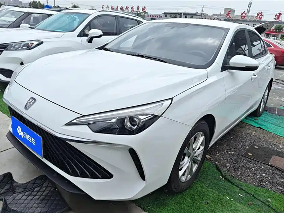 Roewe i5