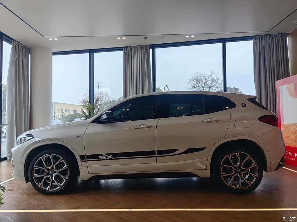 BMW X2, 2022 3