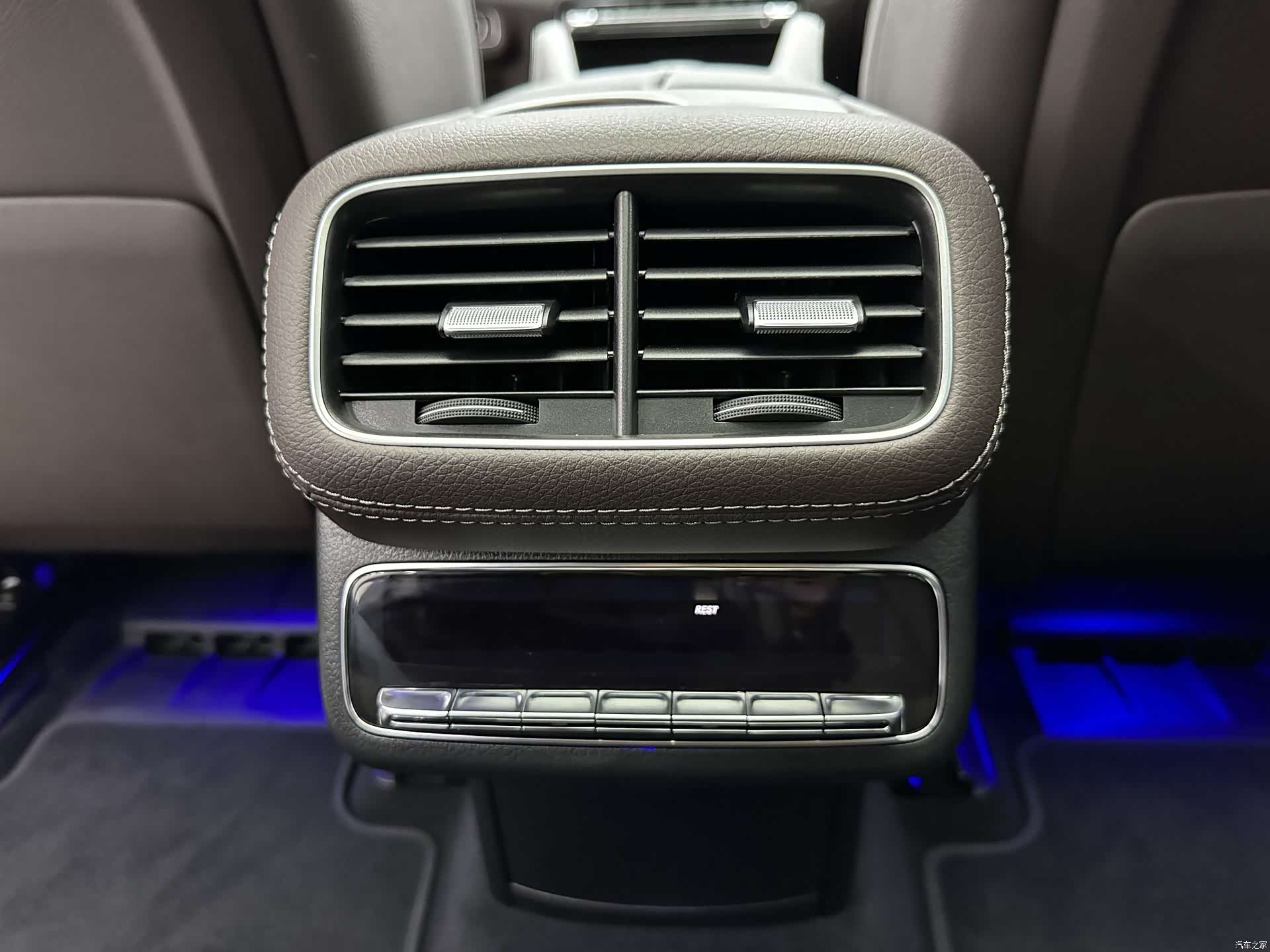 Mercedes-Benz GLS, 2022 18