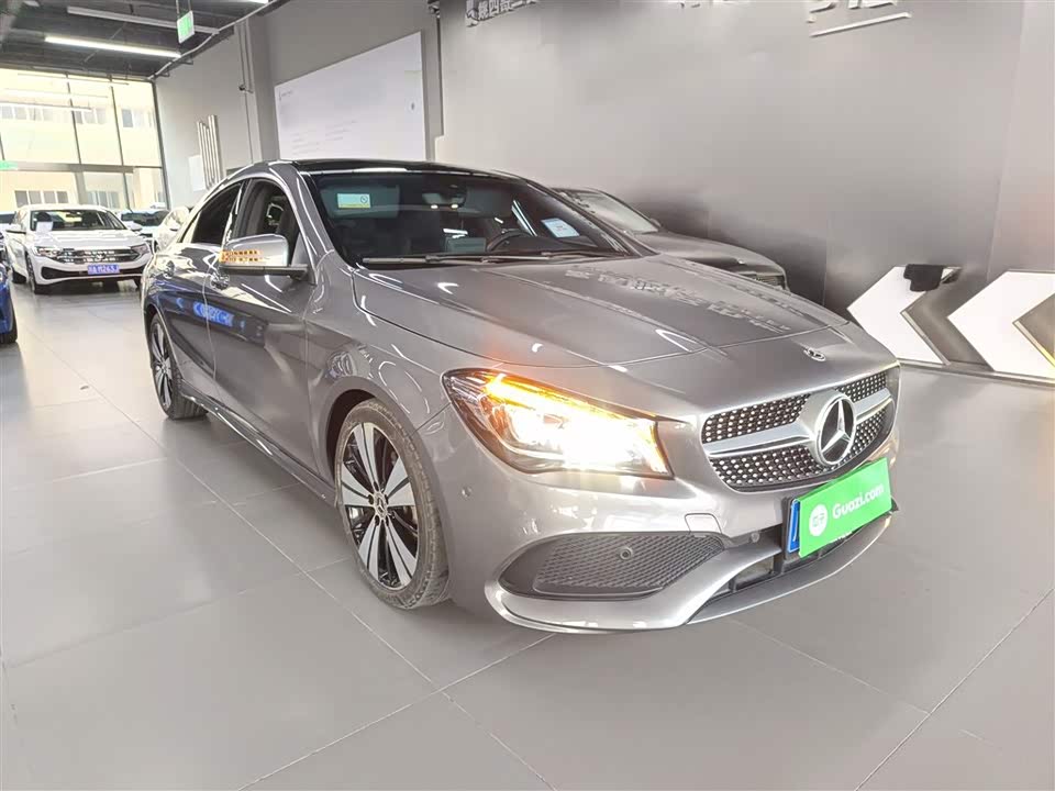 Mercedes-Benz CLA