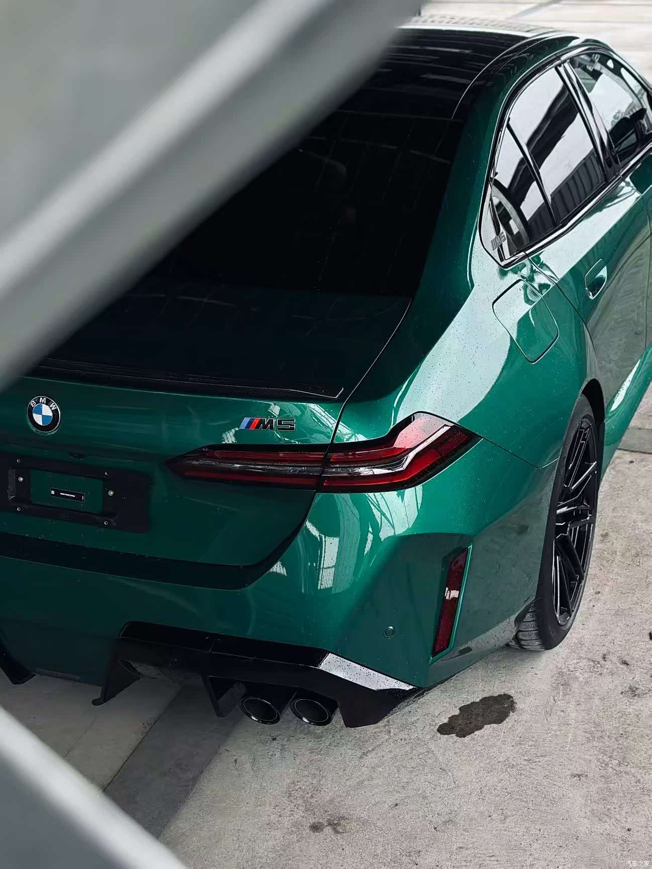 BMW M5, 2024 все фото