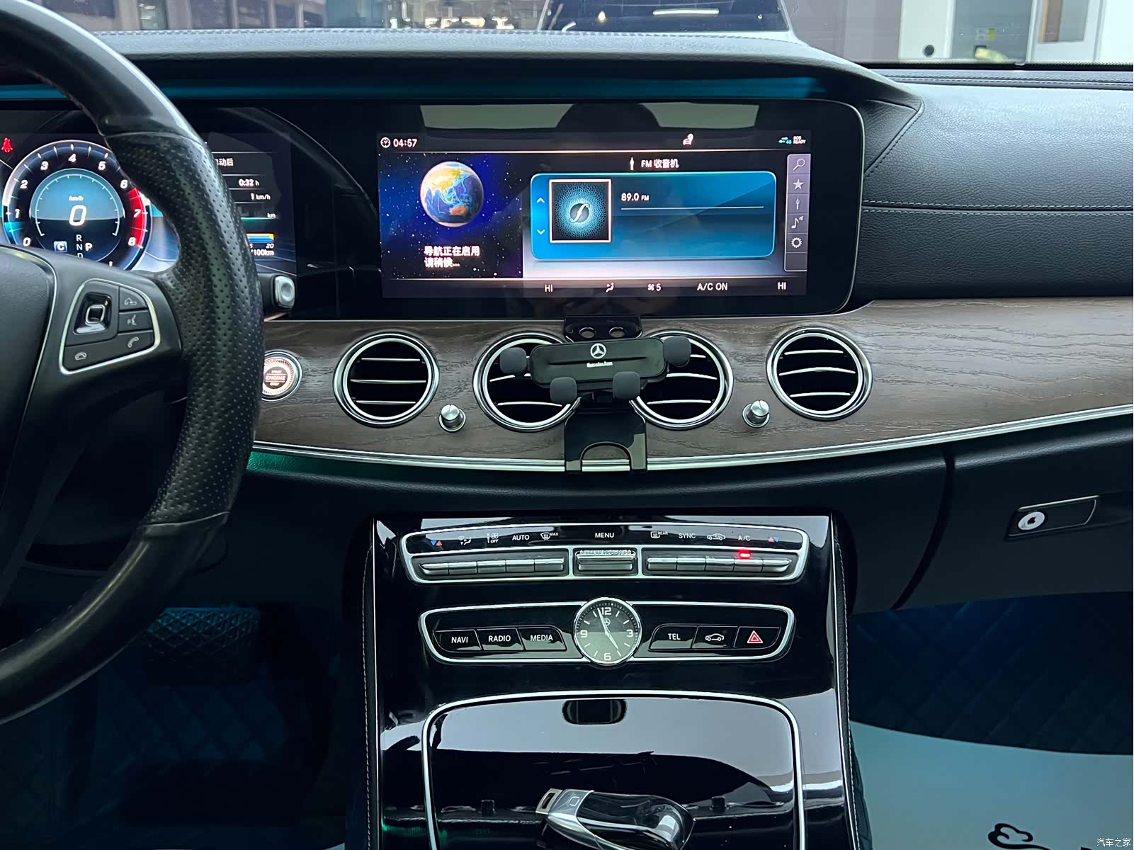 Mercedes-Benz E-Class, 2017 6
