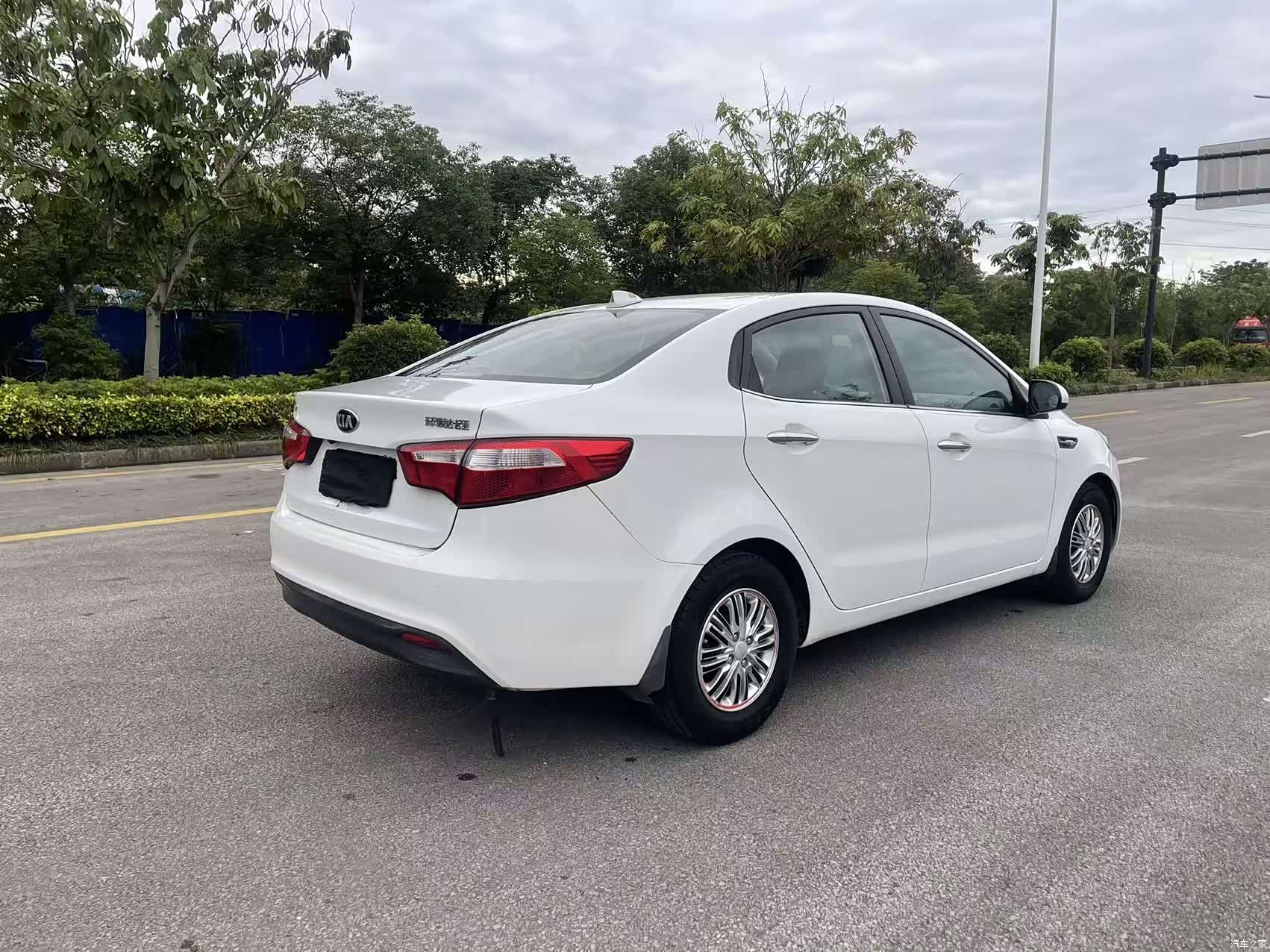 Kia K2, 2012 6