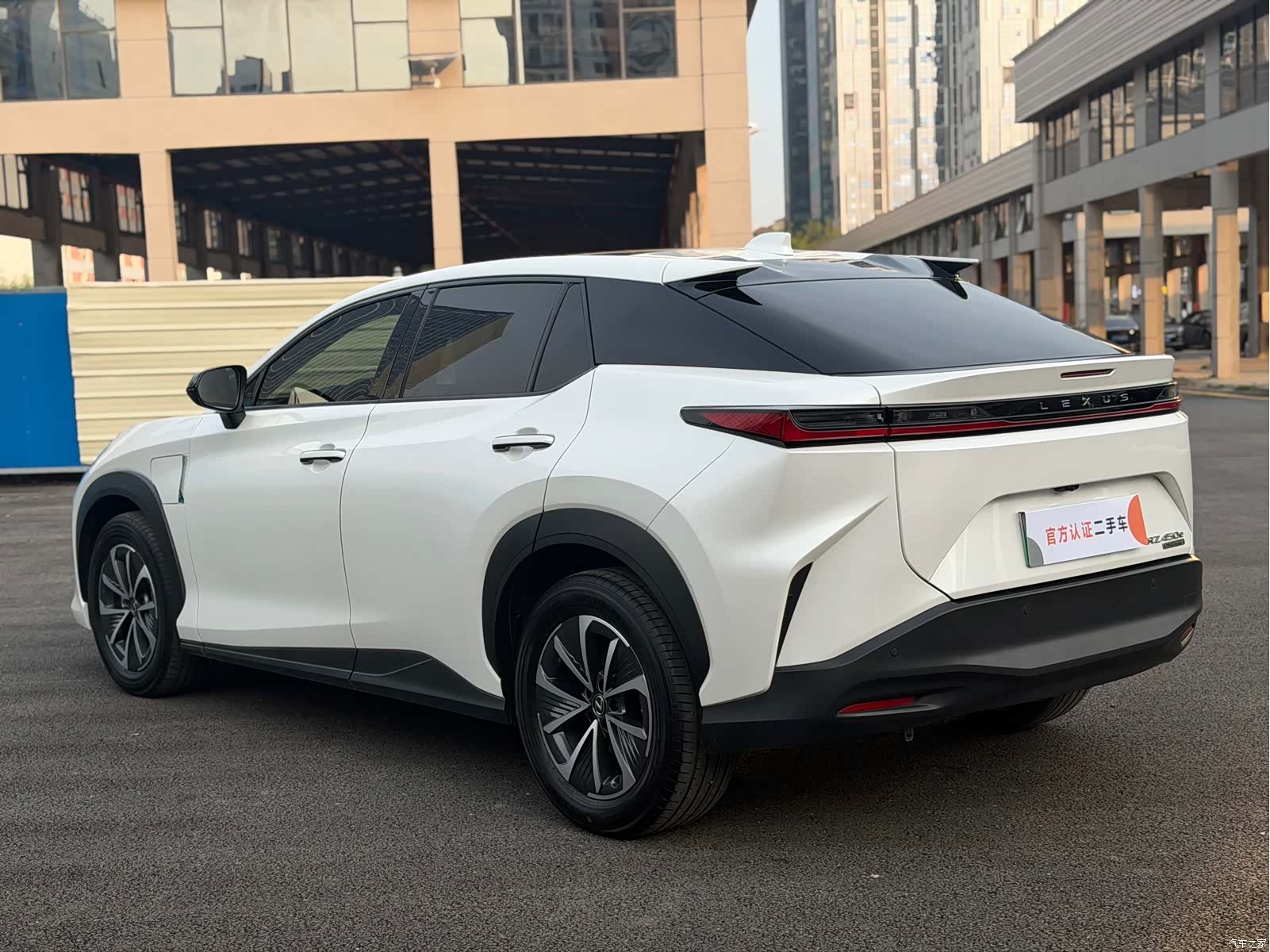Lexus RZ, 2024 12