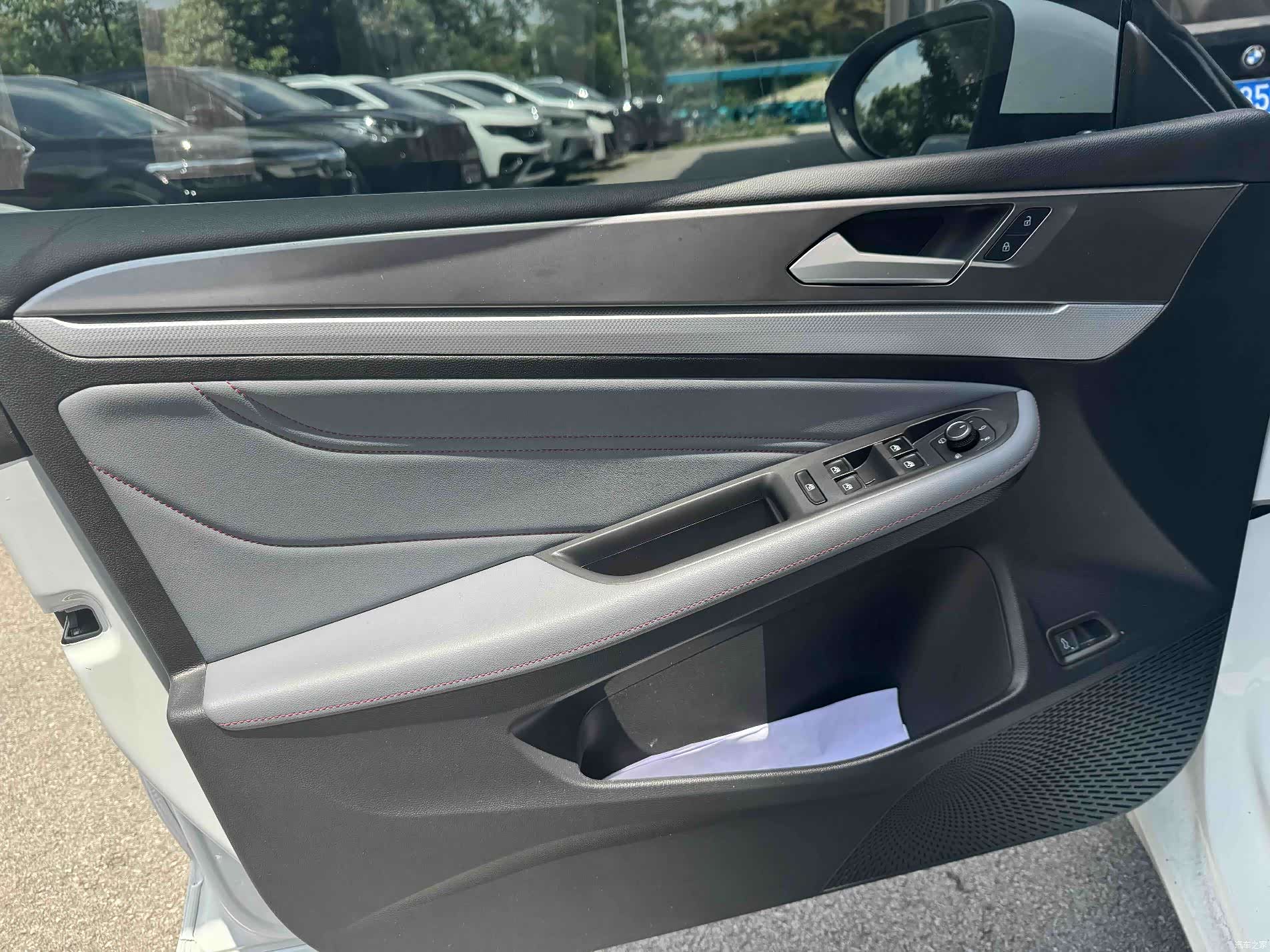 Volkswagen Lamando, 2024 11