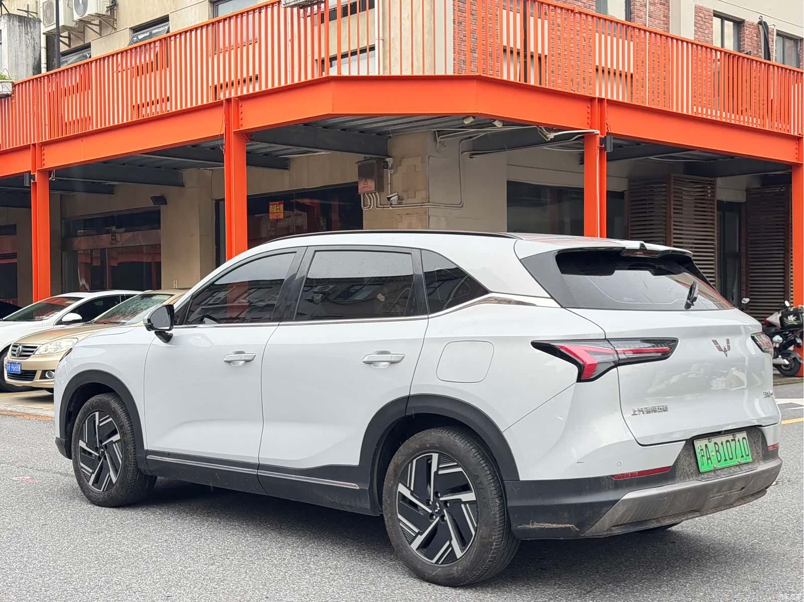 Wuling Starlight, 2024 все фото