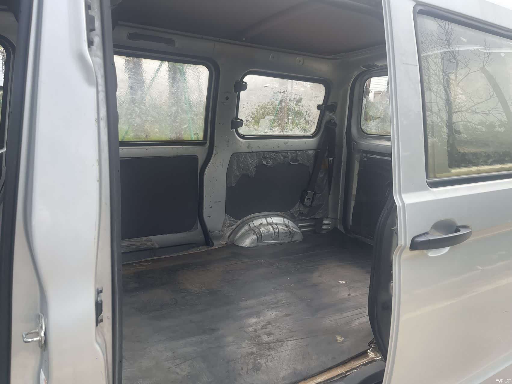 Wuling S, 2017 8