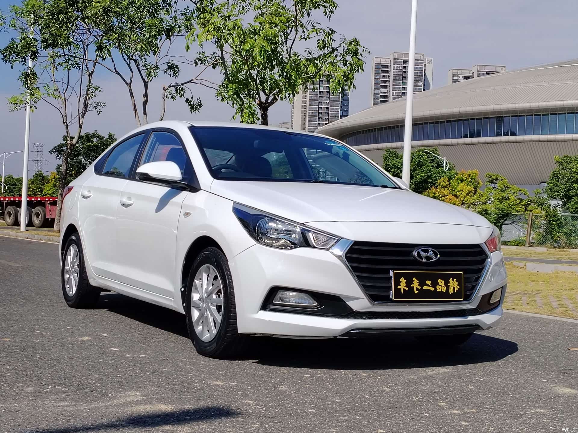 Hyundai GLS, 2017 3