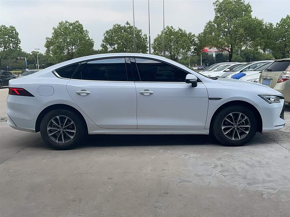 BYD Qin Yuan