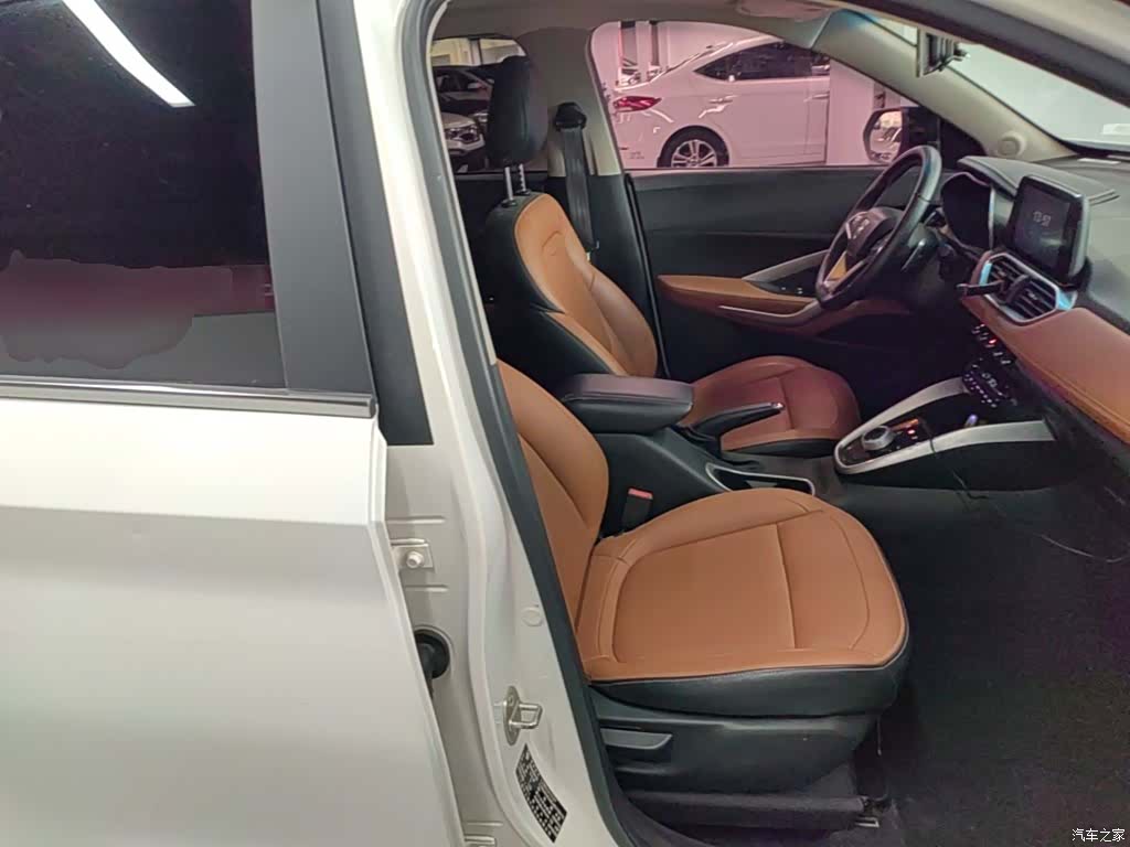 Wuling 510, 2018 25