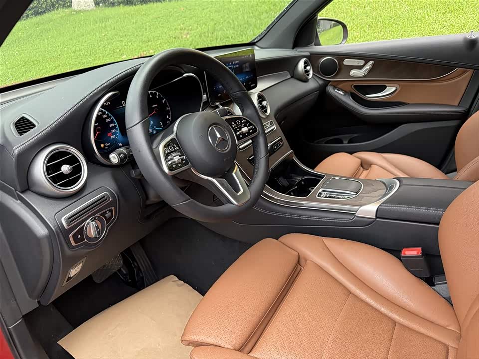 Mercedes-Benz GLC Mercedes-Benz GLC