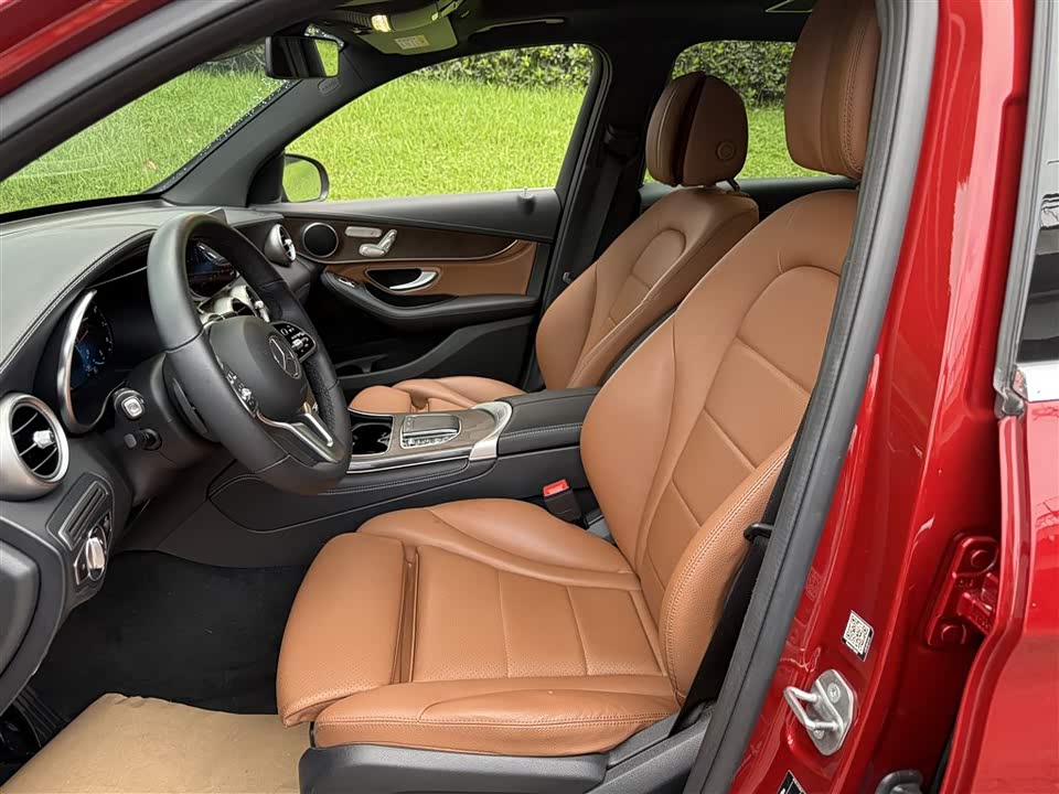 Mercedes-Benz GLC Mercedes-Benz GLC