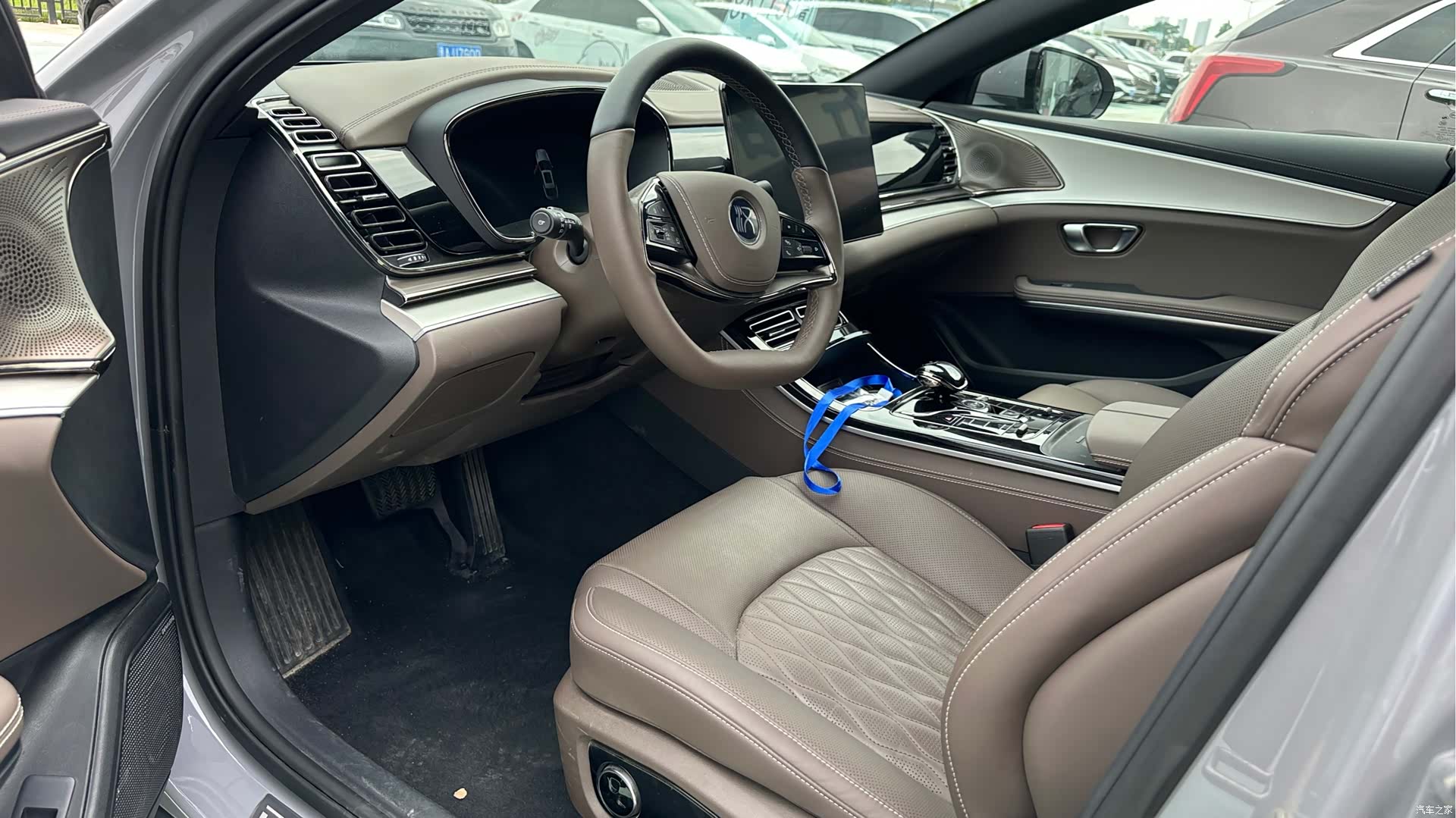 BYD Han, 2025 4