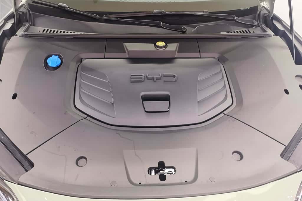 BYD Seal, 2025 10
