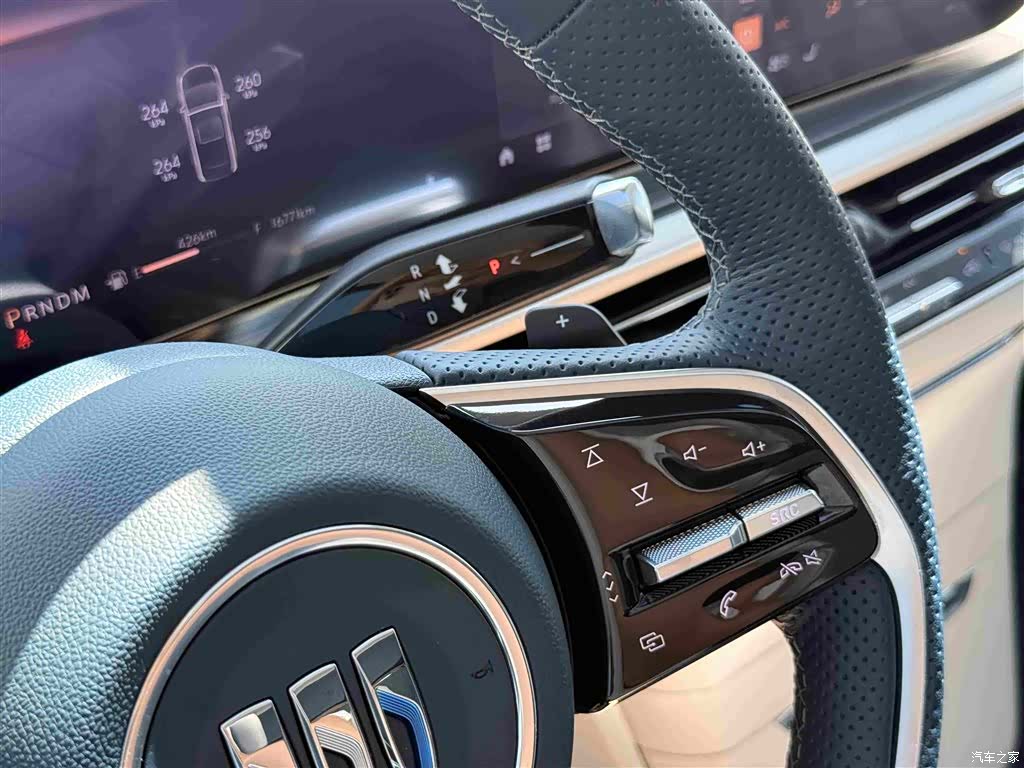 Buick Century, 2024 28