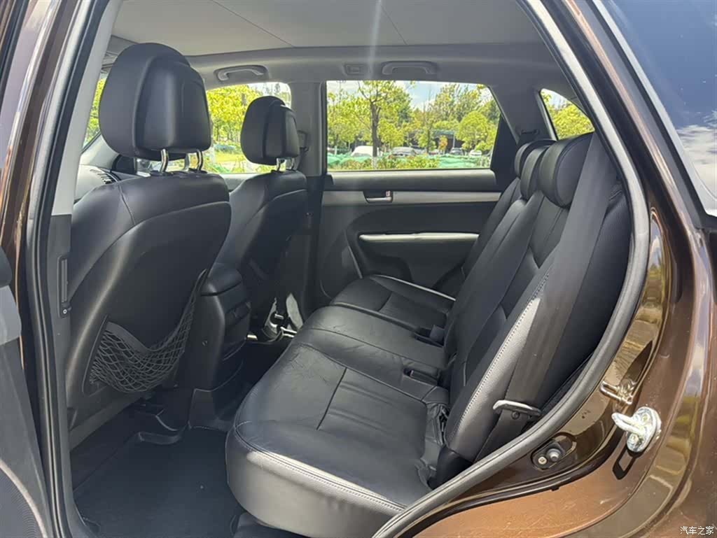 Kia 7, 2015 13