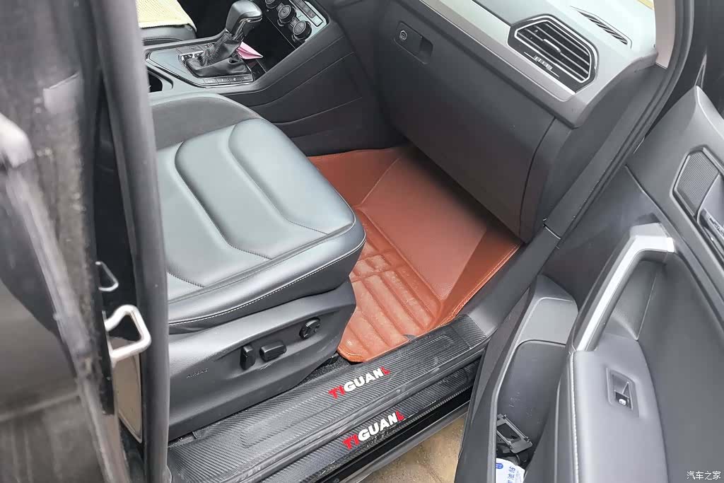 Volkswagen Tiguan L, 2020 7