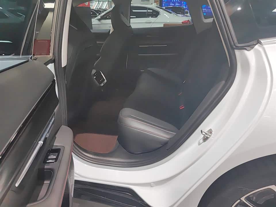 XPENG P7 XPENG P7