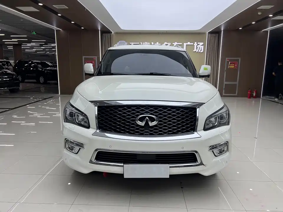 Infiniti QX80