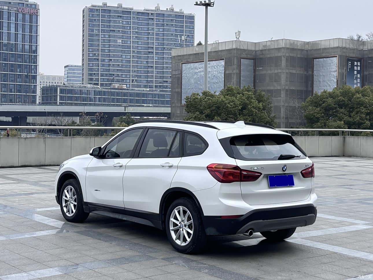 BMW X1, 2017 все фото
