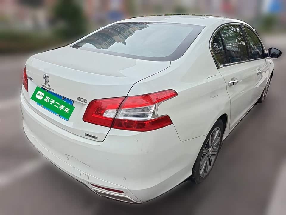 Peugeot 408