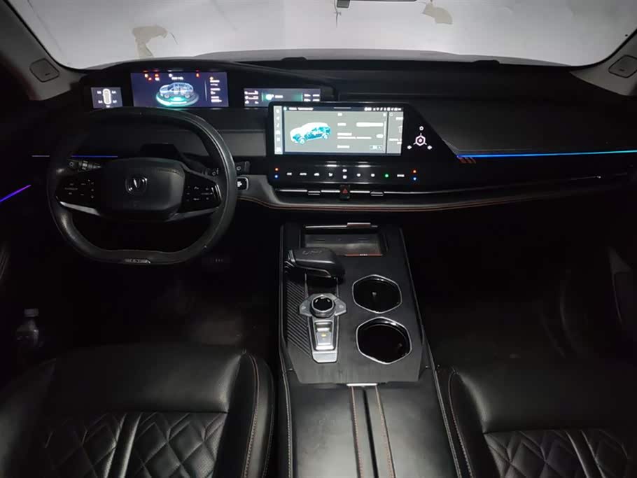 Changan UNI-K Smart iDD