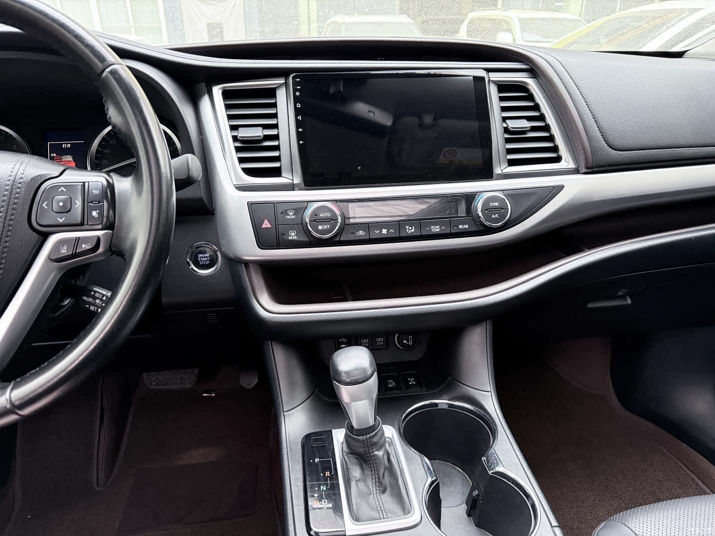 Toyota Highlander, 2021 11