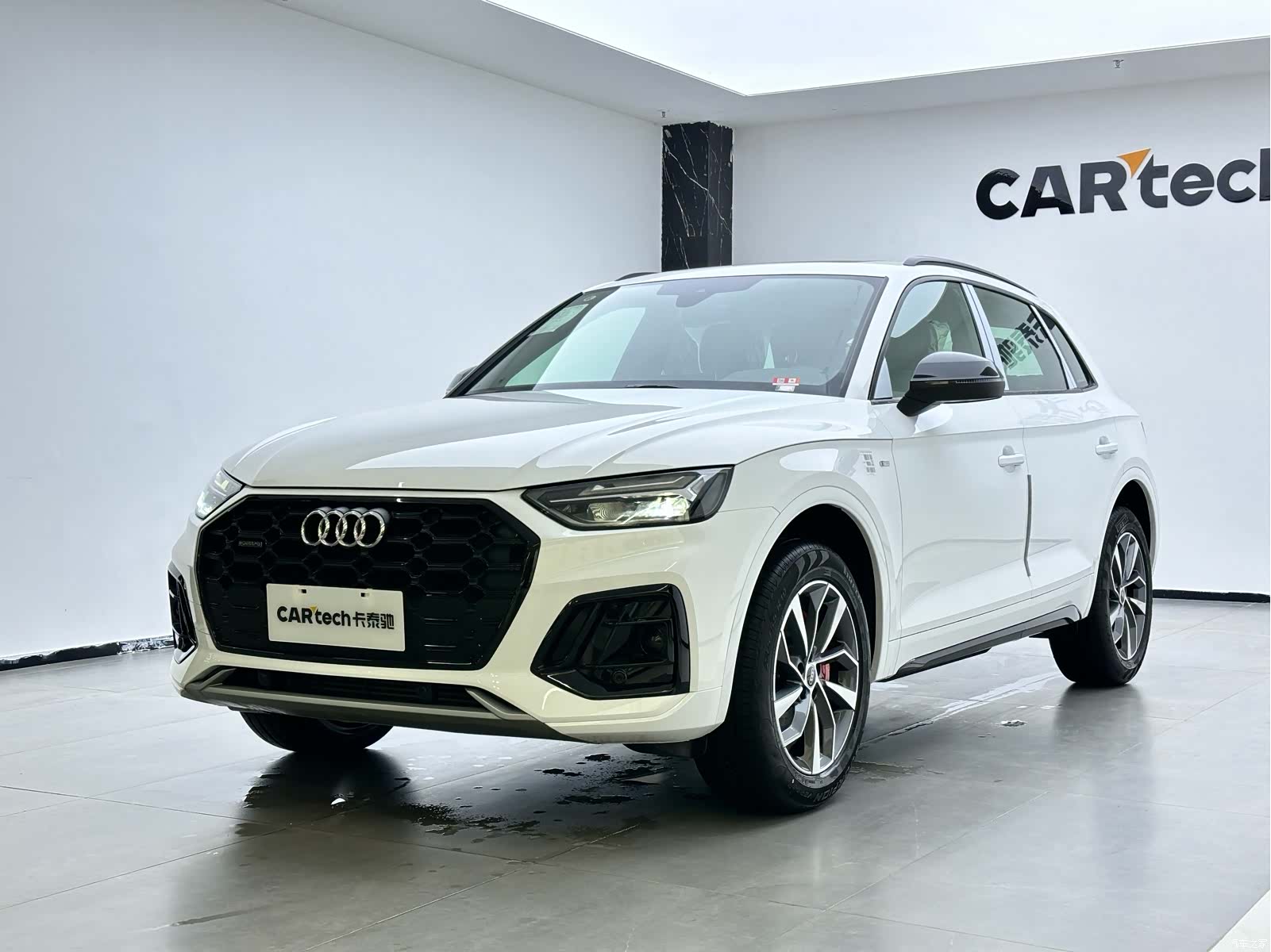 Audi Q5L, 2024 1