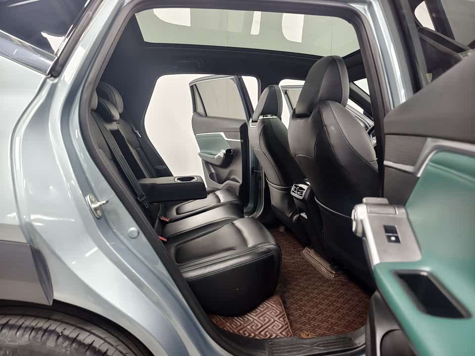 Trumpchi Shadow cool