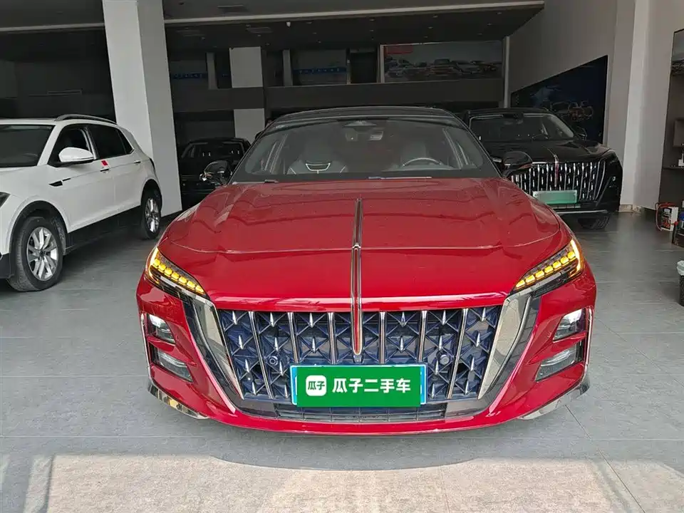 Hongqi H6