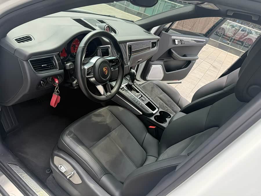 Porsche Macan 2018, фото 7