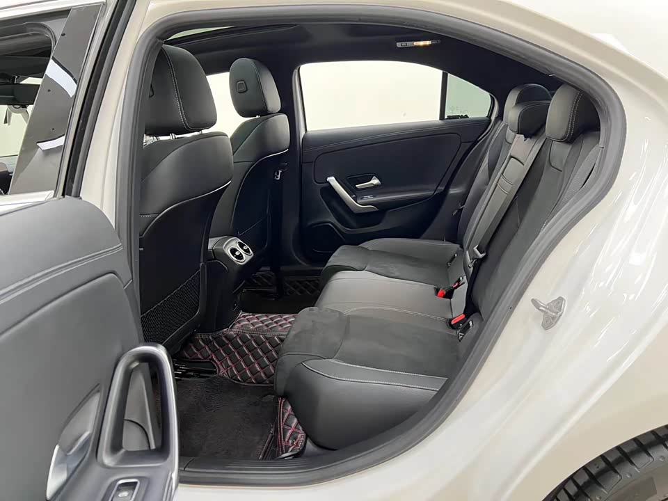 Hongqi Kunming Car