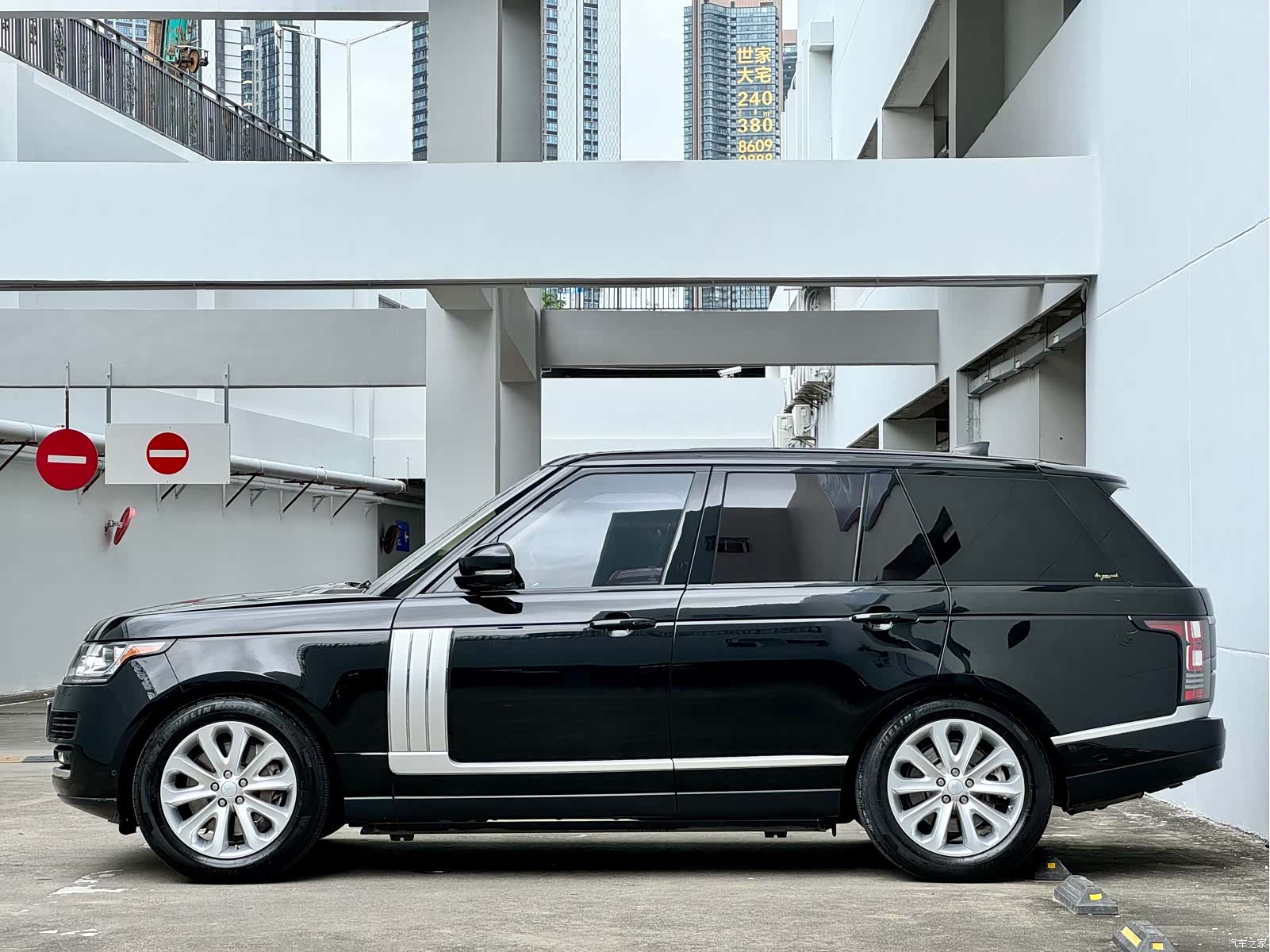 Land Rover Range Rover, 2018 18