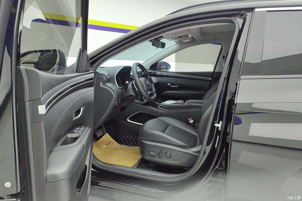 Hyundai Tucson L, 2023 9