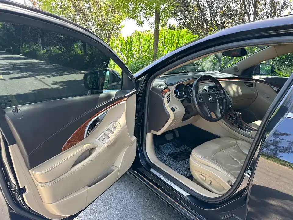 Buick Lacrosse