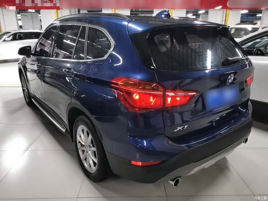 BMW X1, 2018 все фото