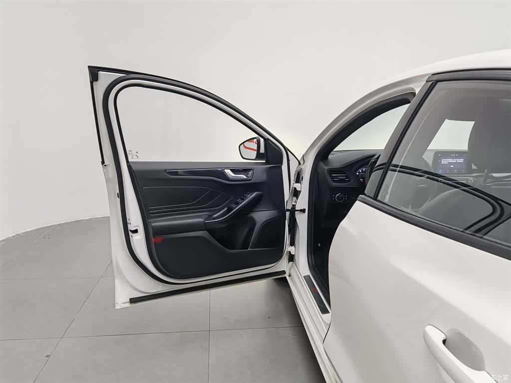 Ford Focus, 2020 8