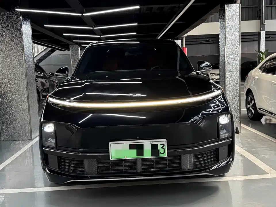 Li Auto Ideal L8