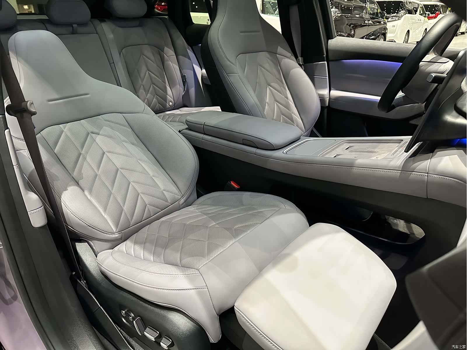 NIO EC6, 2025 14