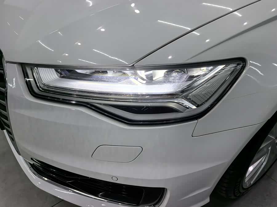 Audi A6L 2016, фото 18