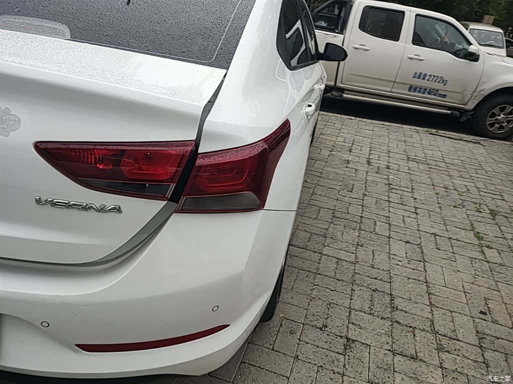 Hyundai GLS, 2017 8